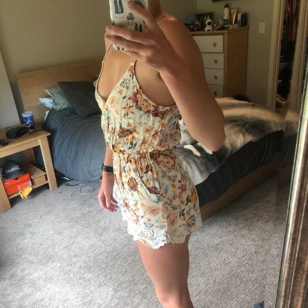 Romper - Picture 3 of 6